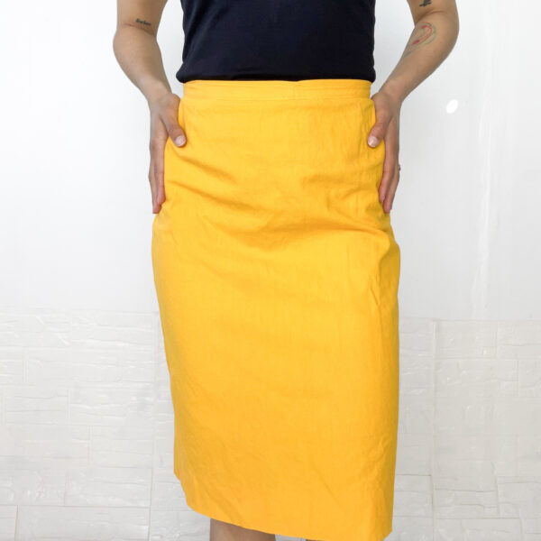 Pollera midi amarilla SALE - Imagen 2