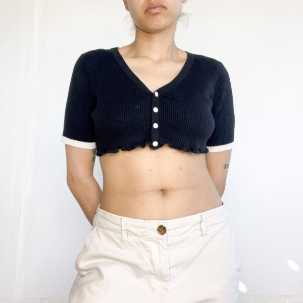 Crop top negro SALE - Imagen 3