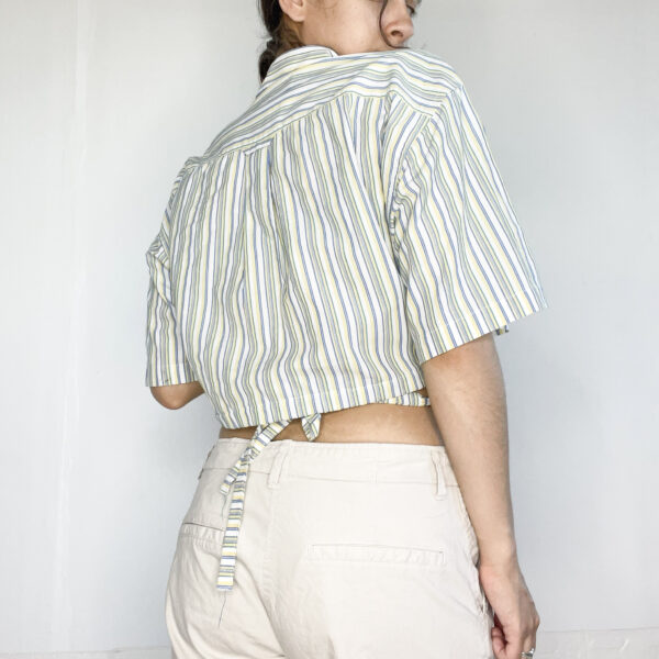 Camisa crop SALE - Imagen 2