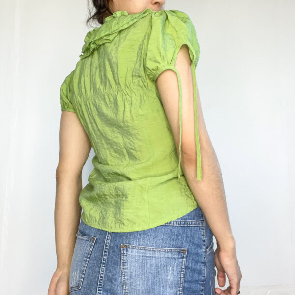 camisa con volados SALE - Imagen 4