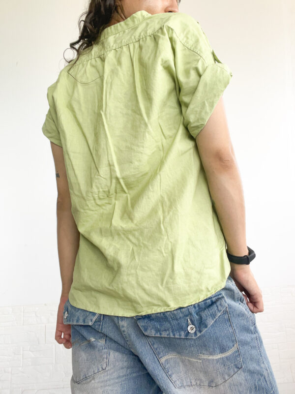 camisa de lino verde SALE - Imagen 4
