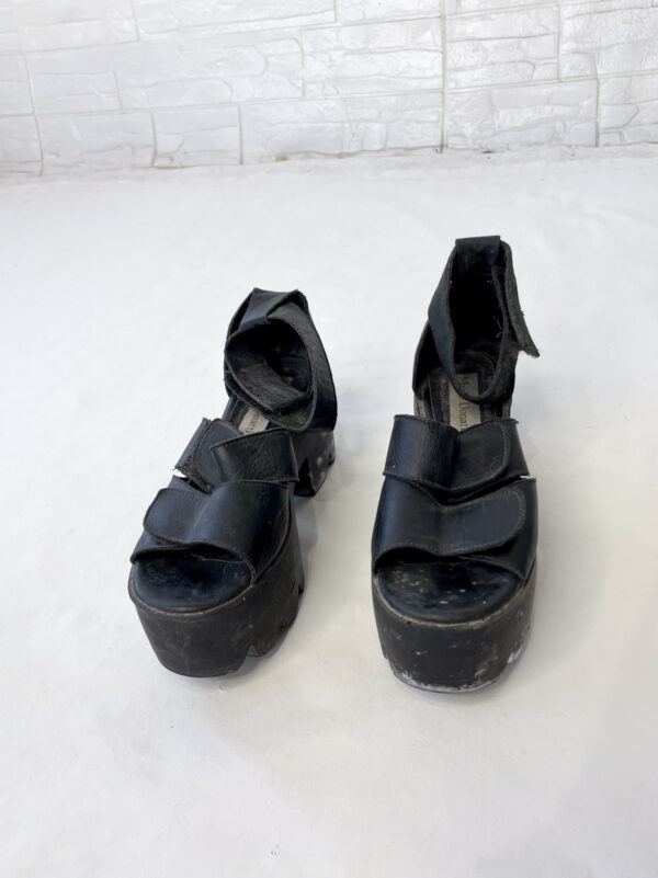 sandalias negras SALE - Imagen 2