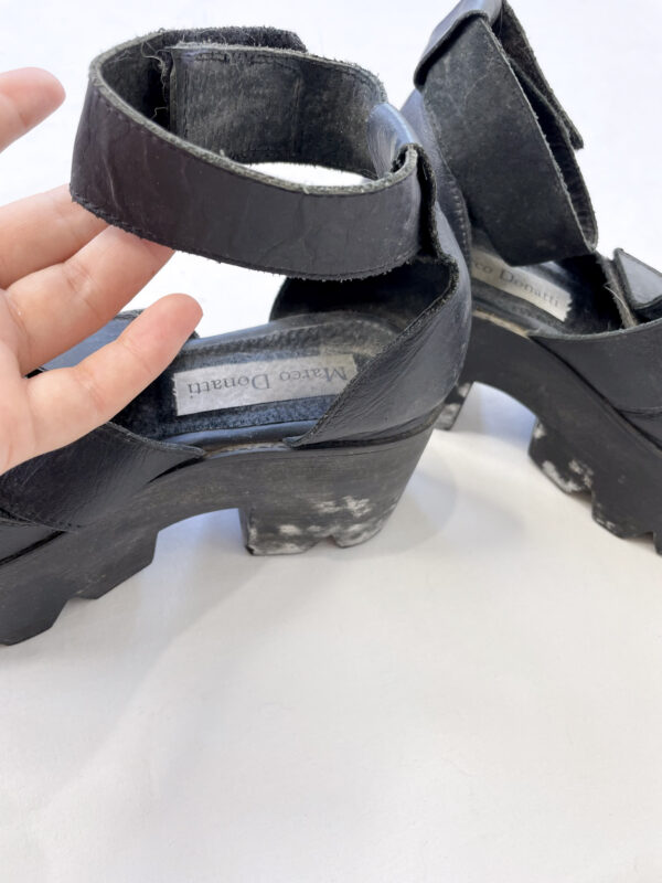 sandalias negras SALE - Imagen 5