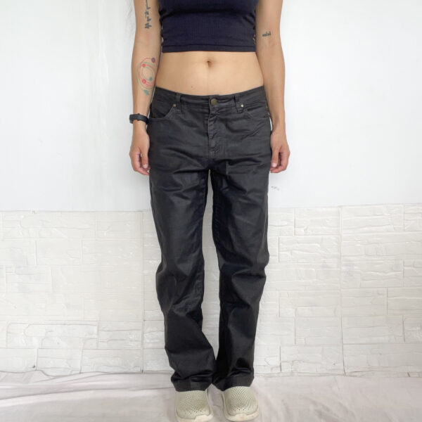 Pantalon de cuerina marrón - Imagen 13
