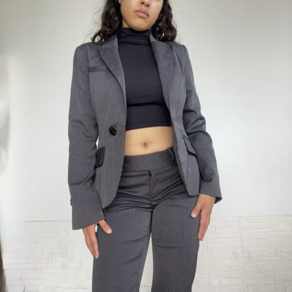 conjunto blazer y pantalón de vestir - Imagen 23