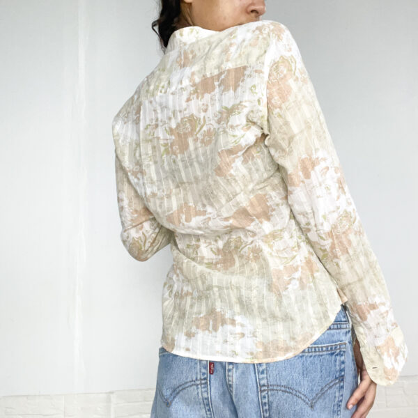 camisa estampada - Imagen 8