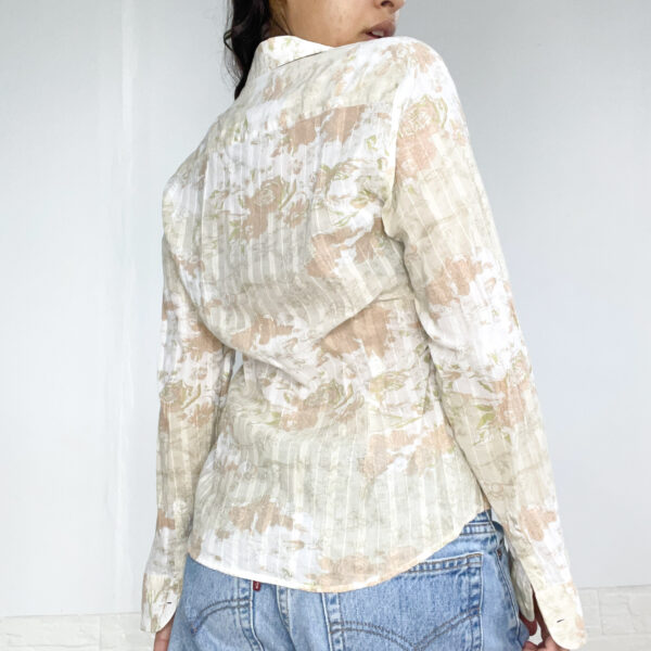 camisa estampada - Imagen 9