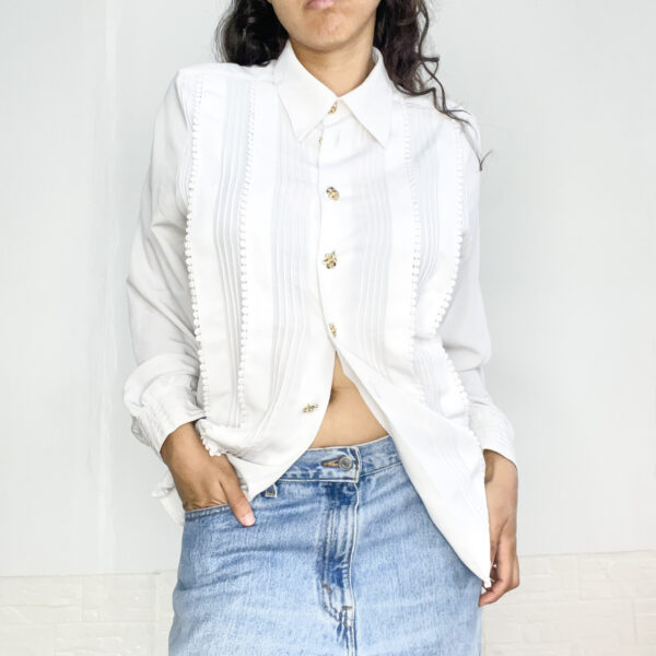 camisa vintage blanca - Imagen 2