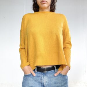 buzo tejido amarillo SALE