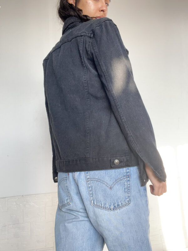 Campera de jean negra - Imagen 7