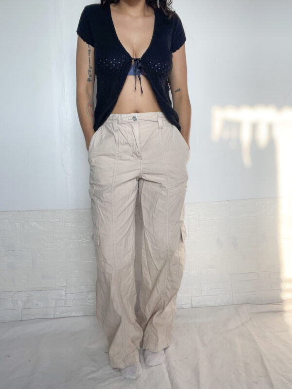 Pantalon beige cargo - Imagen 10
