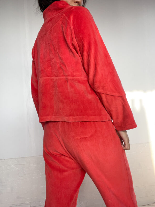 conjunto sport rojo - Imagen 11