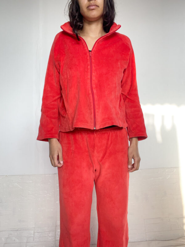 conjunto sport rojo - Imagen 12