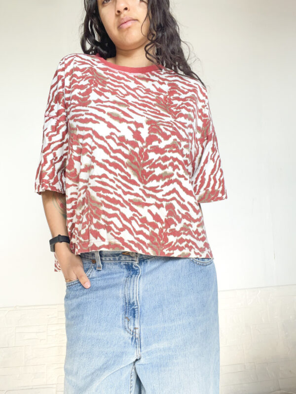 reme oversized estampada - Imagen 6