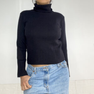 polerita tejida negra