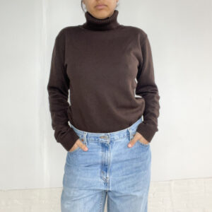 polera marrón