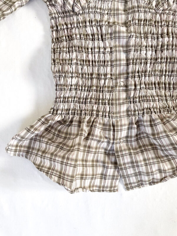 camisa elastizada reworked - Imagen 13