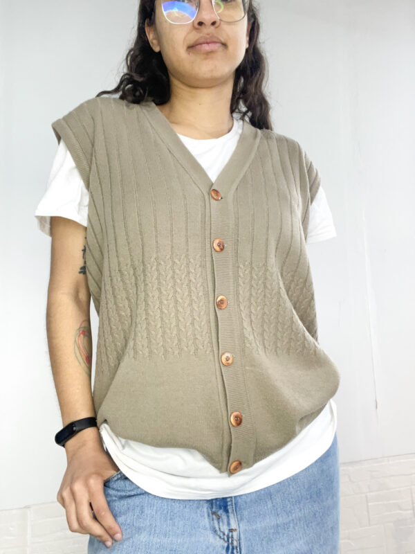 chaleco beige SALE - Imagen 3