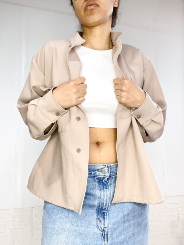 sobrecamisa beige SALE - Imagen 4