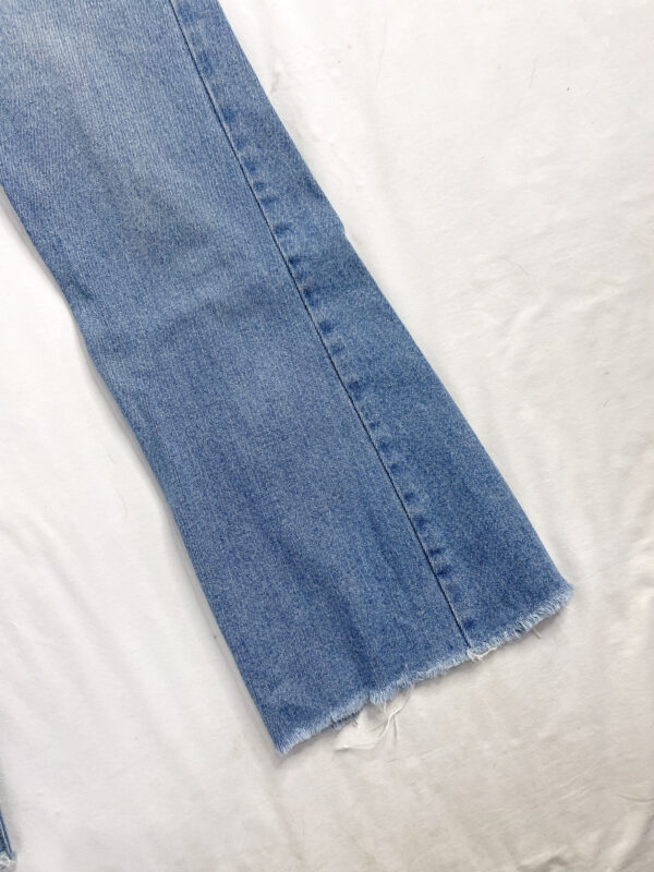 Jean con roturas SALE - Imagen 2