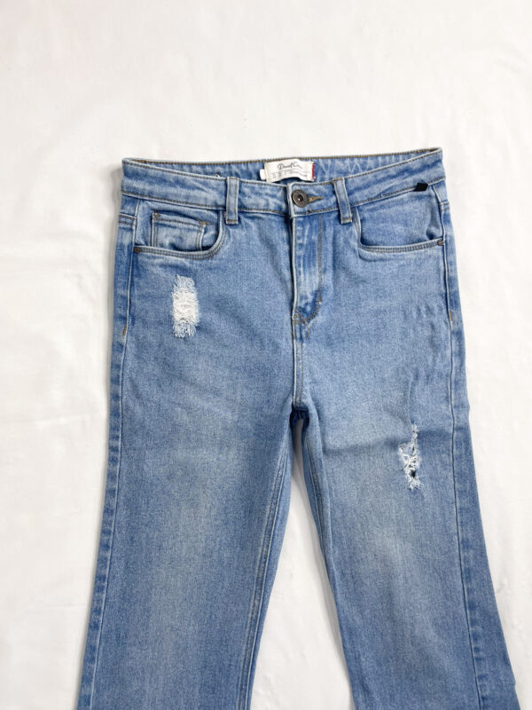 Jean con roturas SALE