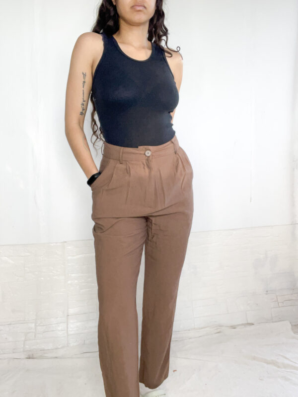 Pantalón de vestir marrón - Imagen 3