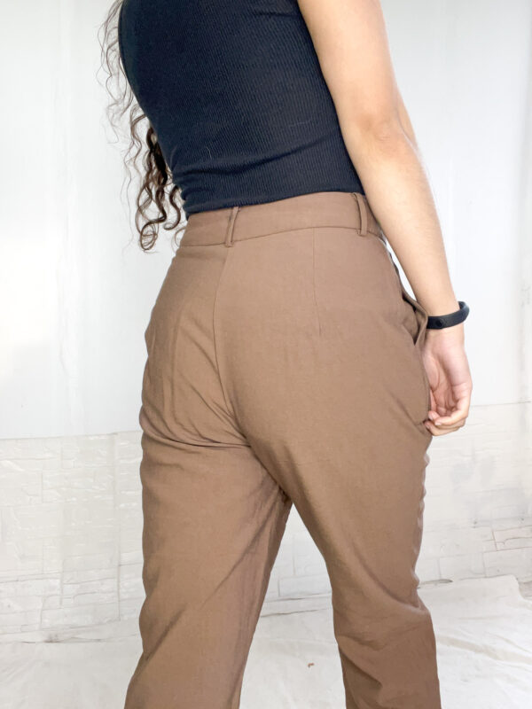 Pantalón de vestir marrón - Imagen 8