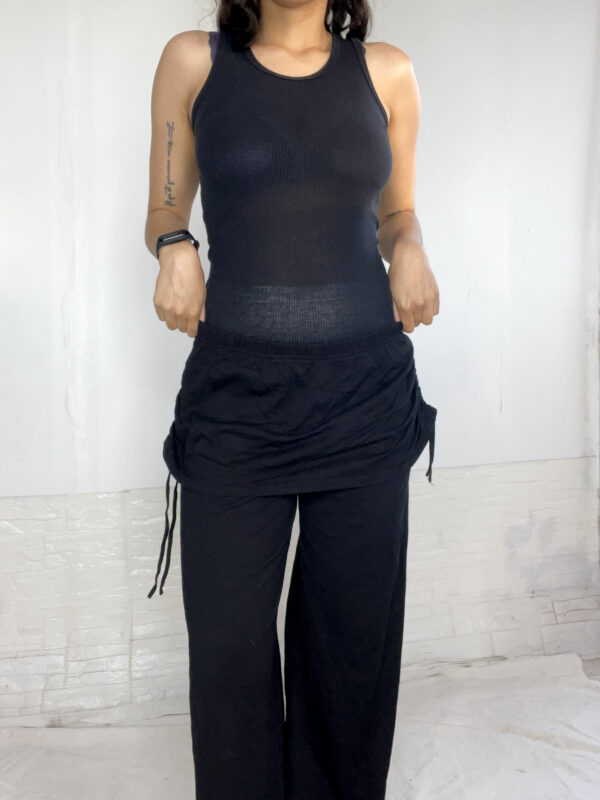 Pantalon con pollera - Imagen 2