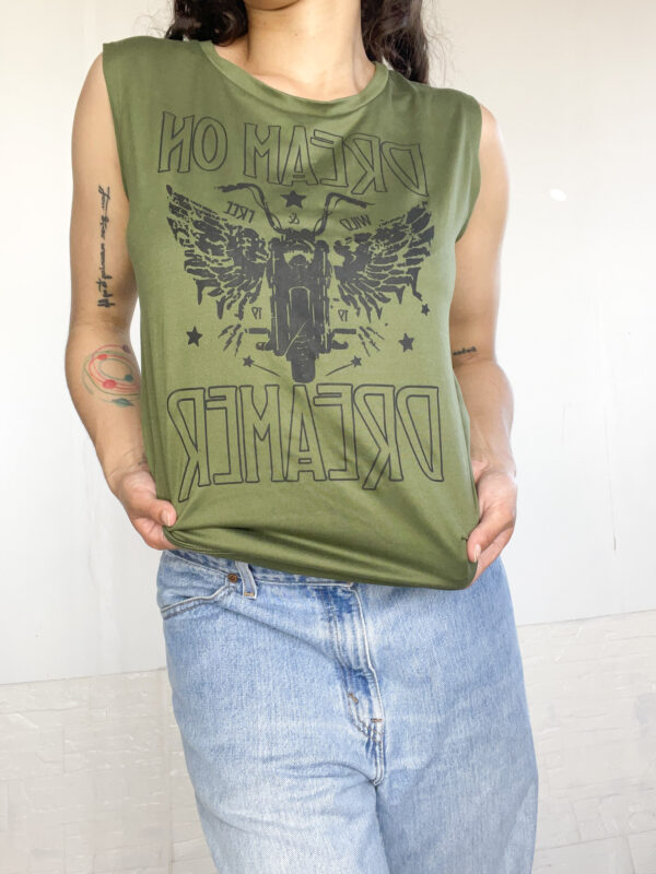 Muscu estampada verde - Imagen 6