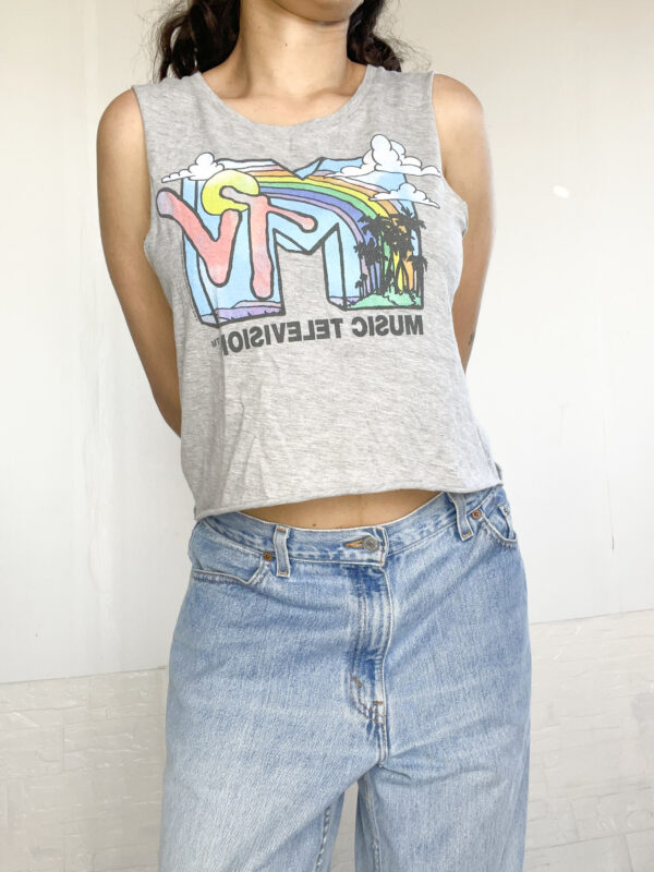 muscu estampada gris - Imagen 6