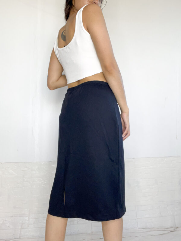 Pollera negra - Imagen 5
