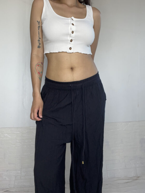 Pantalón negro ancho - Imagen 11