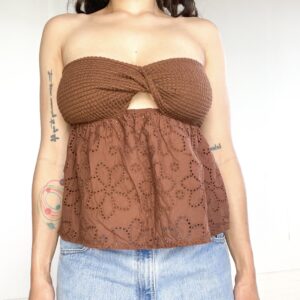 top strapless marrón