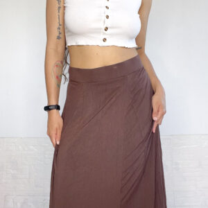 pollera larga marrón