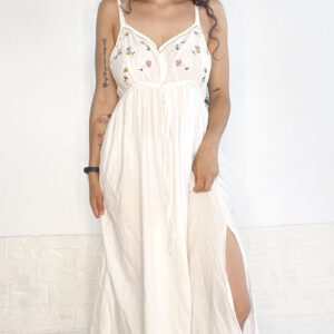 vestido blanco fluido