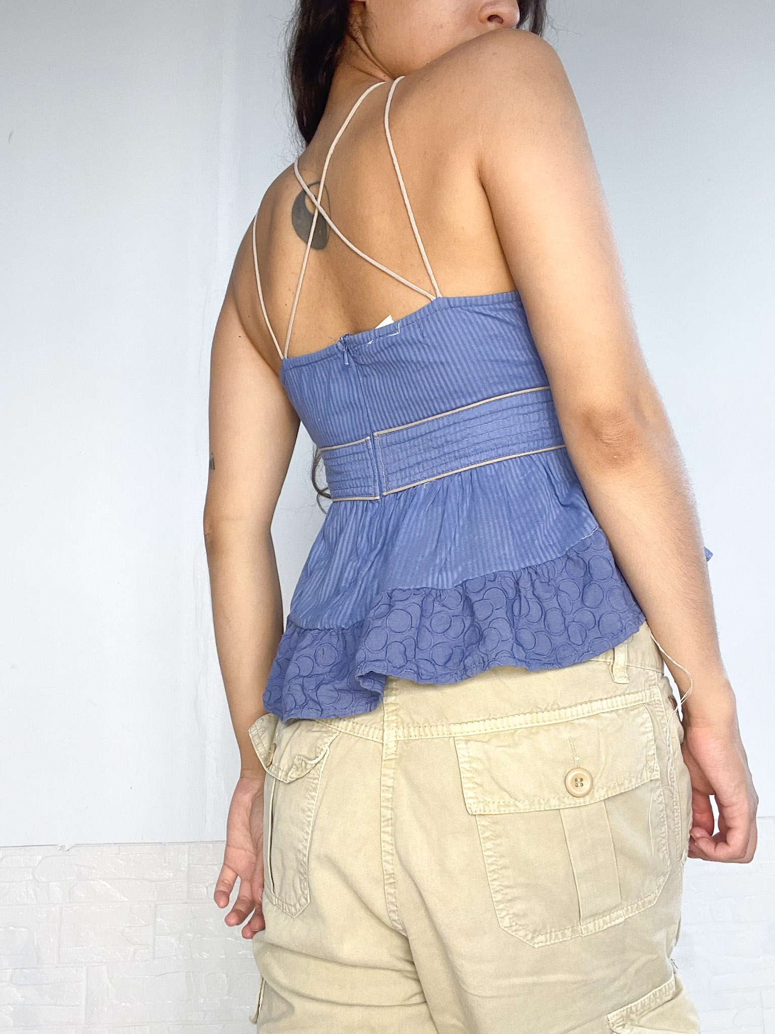 Top con volados - Imagen 5