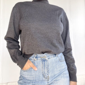 Polerita gris