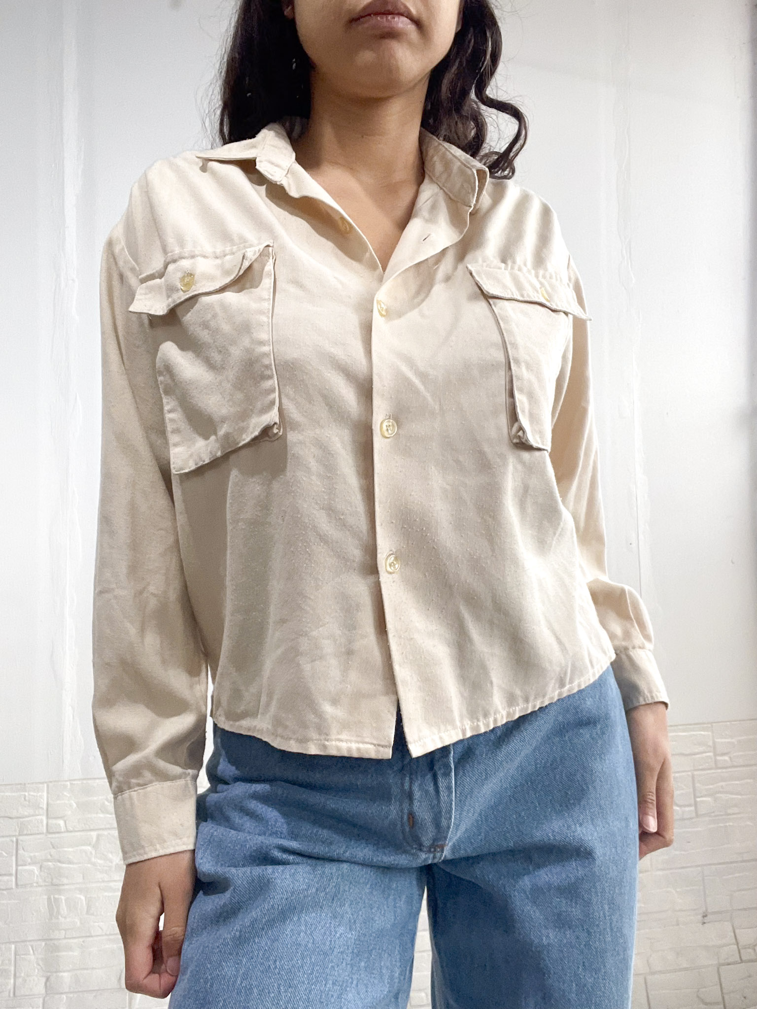 Camisa crop beige SALE - Imagen 3