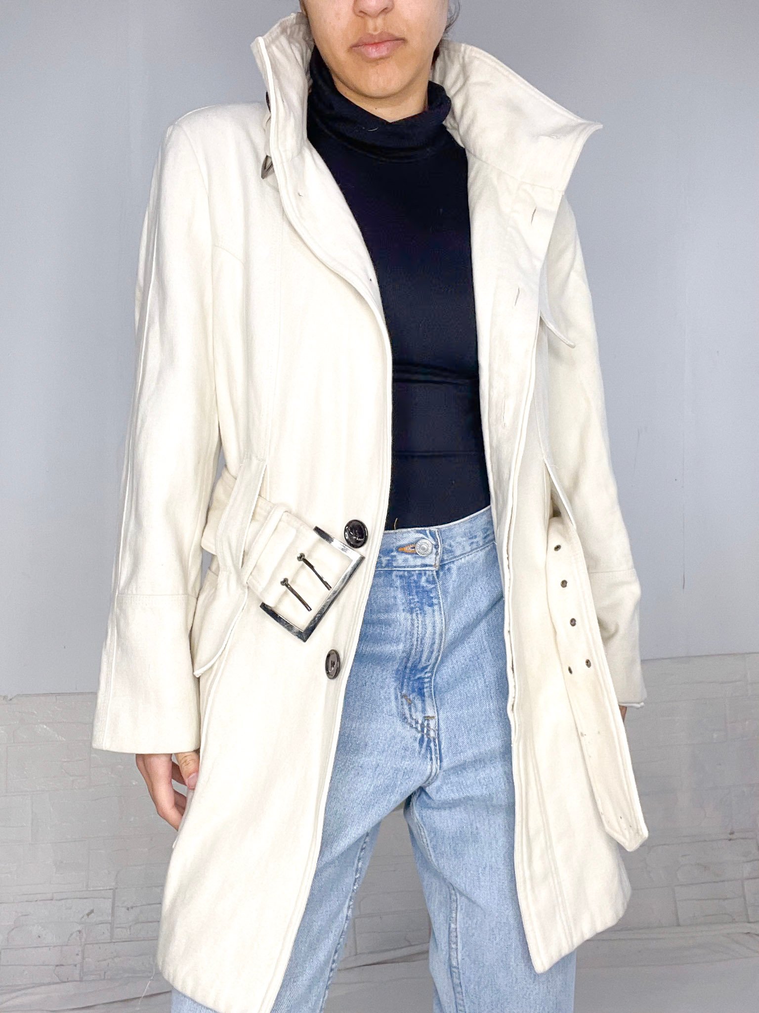 abrigo blanco SALE - Imagen 2