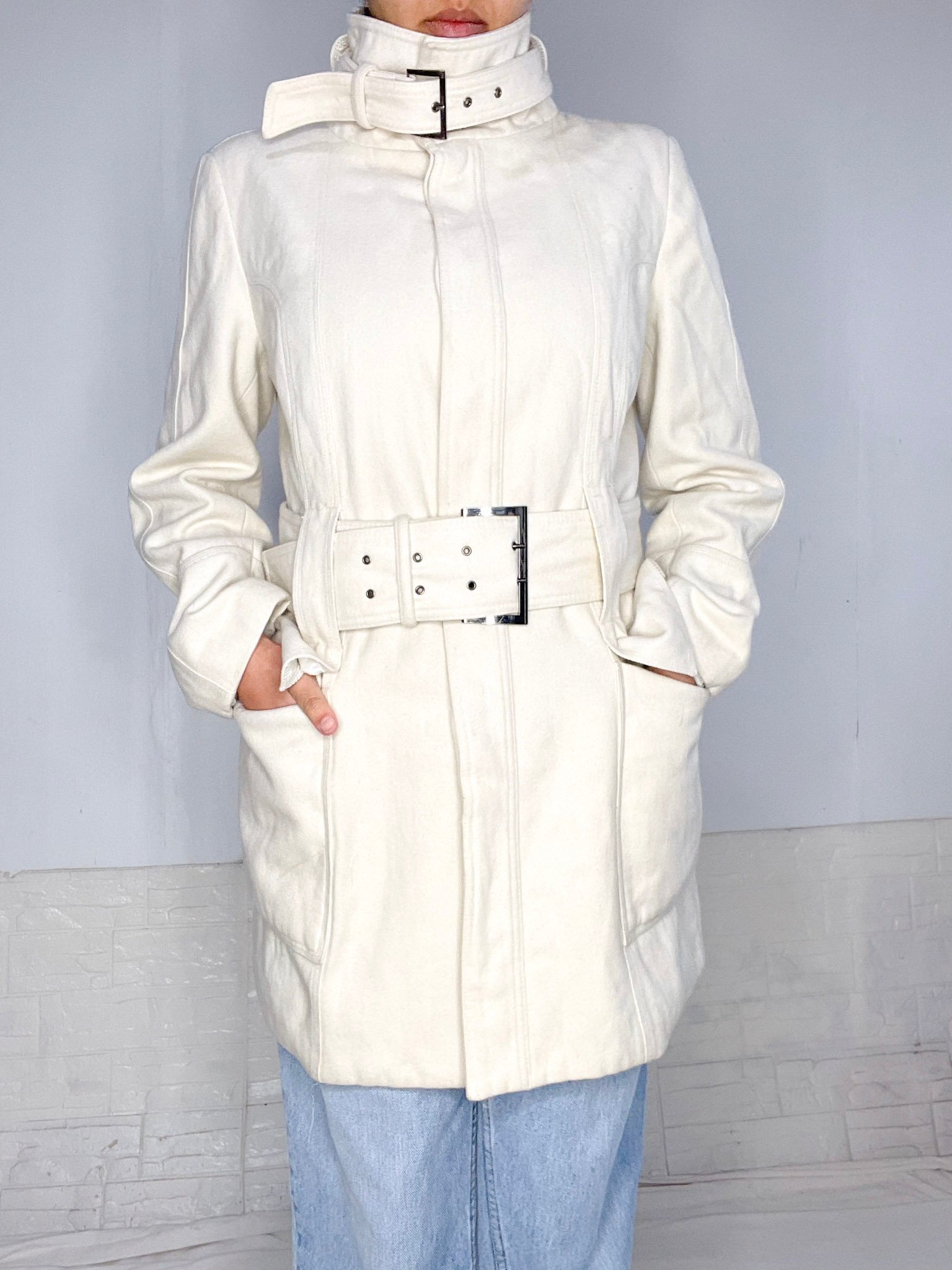 abrigo blanco SALE - Imagen 7